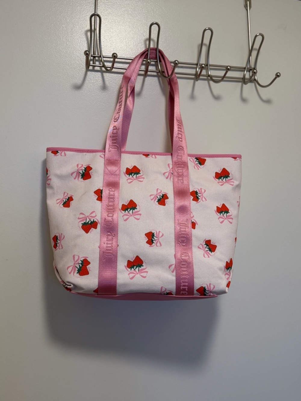 Juicy Couture Retro Strawberry Festival Tote NWT - Picture 6 of 14